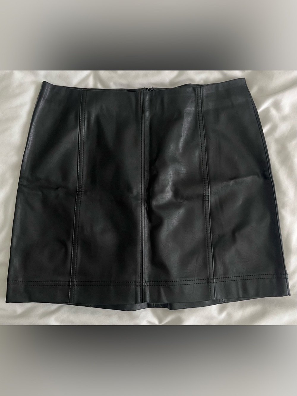 wild fable Black Faux Leather Mini Skirt with Panel Stitching
